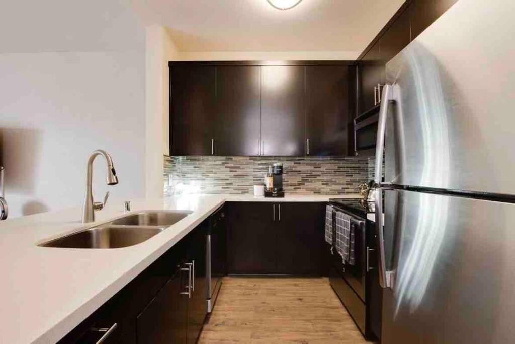 The Nest A Spacious 1 Bedroom Apartment With A Pool View Los Ángeles Exterior foto